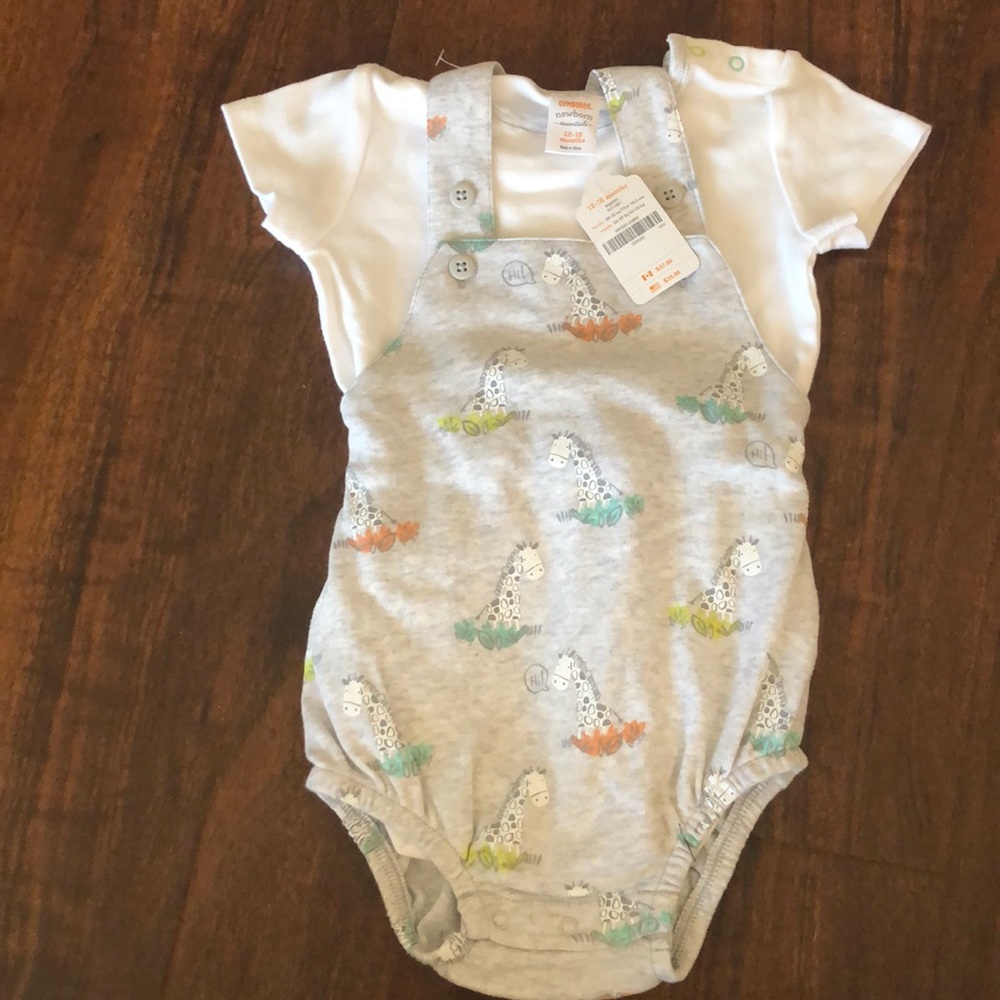 Gymboree newborn essentials 12-18 months